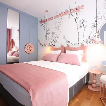 Bogda Sevdaha Apartment *